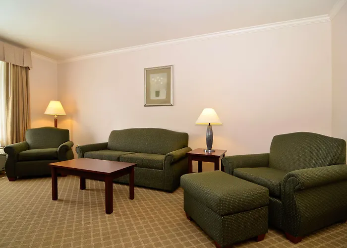 Best Western Plus Country Park Hotel